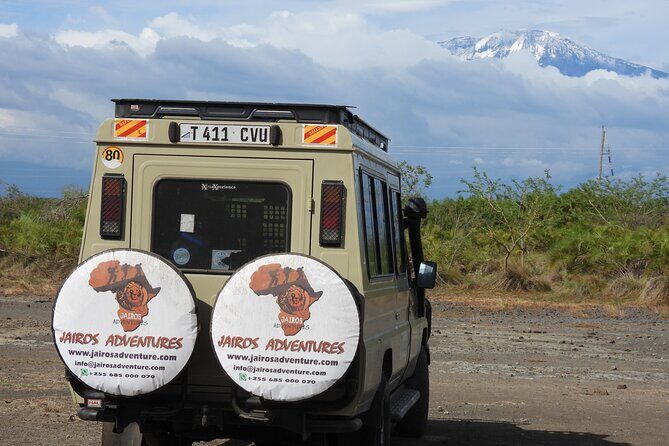 2 Days Tarangire and Ngorongoro Safari from Zanzibar - The hippo pool lunch: the most unusual meal moment