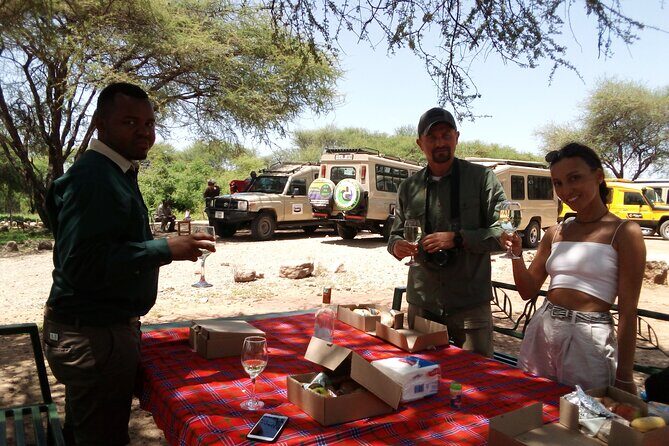 4 Days Tanzania Private Safari | Serengeti , Ngorongoro & Tarangire Safari - Day 1 in Tarangire: baobabs, elephants, and that first wild hit