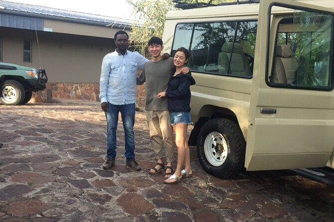 4 Days Wildlife Tanzania Adventure - Day 3 Serengeti option: hot air balloon morning and the bush breakfast vibe
