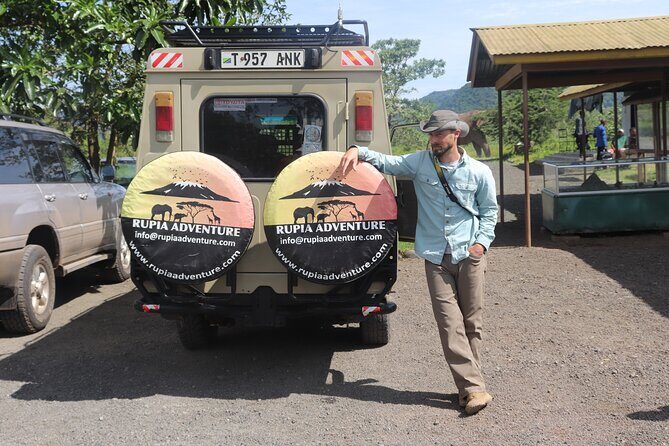 5 Days Lodge Safari - Tarangire, Serengeti, Ngorongoro & Manyara - Serengeti afternoon and morning drives: herds, predators, and that open-plains feeling