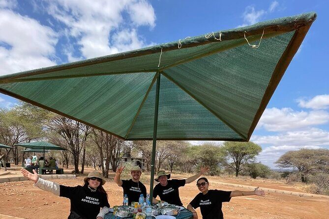 6 Days Essence of Tanzania Wildlife Safari - Ngorongoro Crater: the fallen world where animals feel close