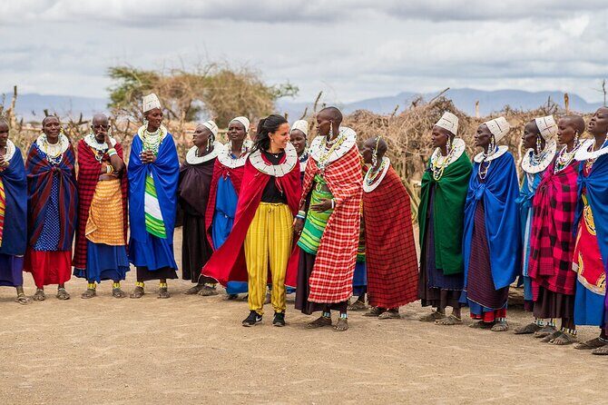 6 Days Tanzania Luxury Safari Tour - Day 4 at Ngorongoro Conservation Area: crater time without the full-day rush