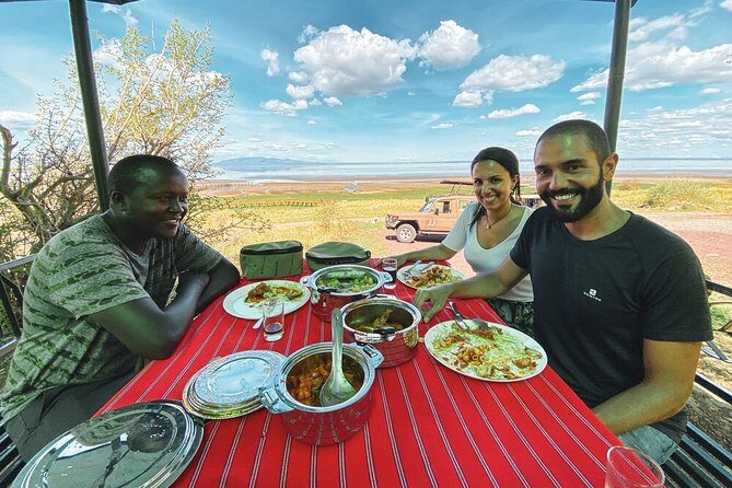 6 Days Tanzania Luxury Safari Tour - Lodging quality: what “luxury” means in this package