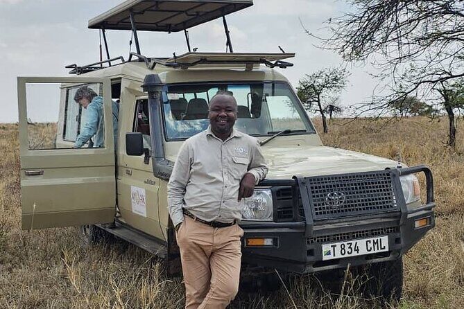 8 Day Luxury Safari - Day 2: Olduvai Gorge Plus Serengeti Game Drive