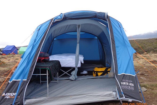 8 Days 7 Nights Kilimanjaro Lemosho Route - Day 6: To Barafu Hut and the feeling that summit day is real