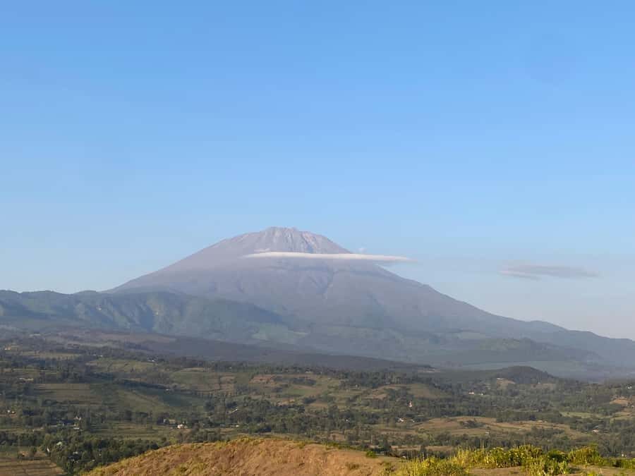 Arusha: Golden Hour Walk & Sunset Viewpoint Over Mount Meru - Ngaramtoni to Hilltop: How the 3 Hours Actually Flow