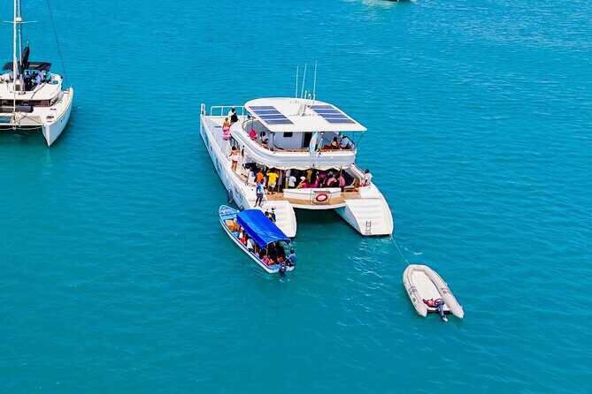 Catamaran Sunset Cruise in Stone Town - Snorkeling gear included: when to plan a quick swim
