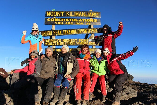 Climb Kilimanjaro, 7 Days Machame Route Hiking - Weather reality on Kilimanjaro: rain, mud, fog, and wildlife