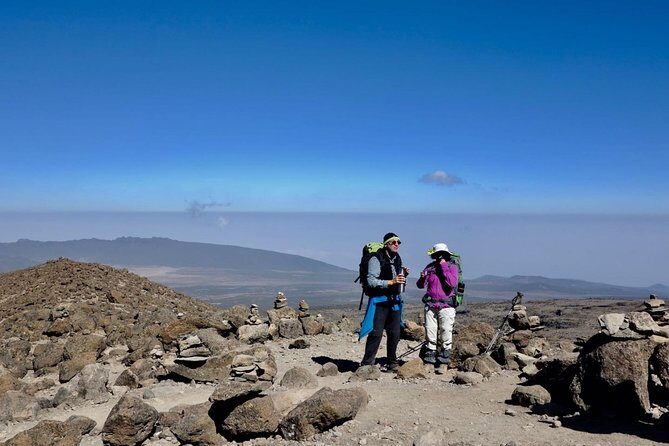 Climb Kilimanjaro 8-Day Lemosho Route with Stunning Scenic Views - Day 6 to Barafu Camp: Base Camp for the Midnight Push (4,035m–4,673m)