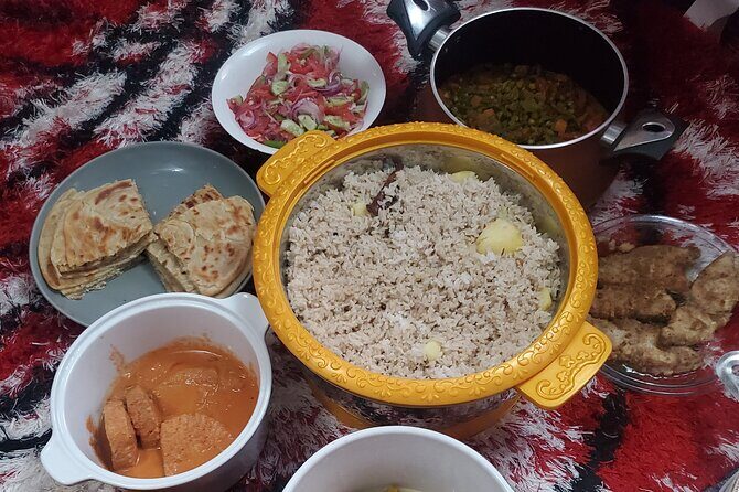 Cooking Class Tour - Lunch on Your Own Work: Eating the Evidence