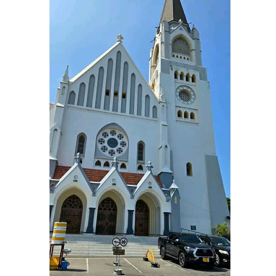 DAR ES SALAAM : 6hr DAR ES SALAAM CITY TOUR WITH PRIVATE CAR - Dar’s skyline and seafront options: what you might add depending on your pace