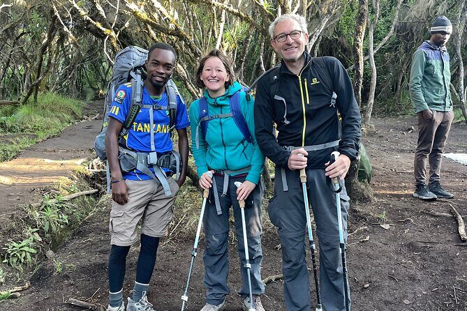 Day trip Materuni watsrfalls and chemka hotsprings tour - Starting in Moshi at 8:00 am: what that means for your day