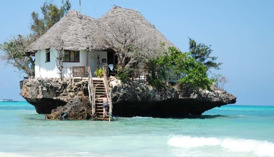 Day trip to the Rock Restaurant & relax on mtende beach - Pingwe Timing: How to Use Your Two Hours Without Stress