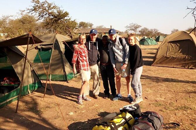 Embark on a 5-day camping safari adventure. - Camping safari comfort: tents, meals, and what to pack