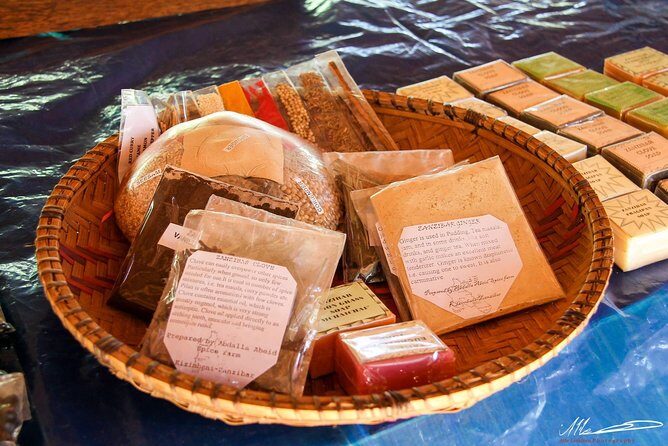 Fruits & Spices Adventure - The guide and the multilingual approach (why it changes everything)