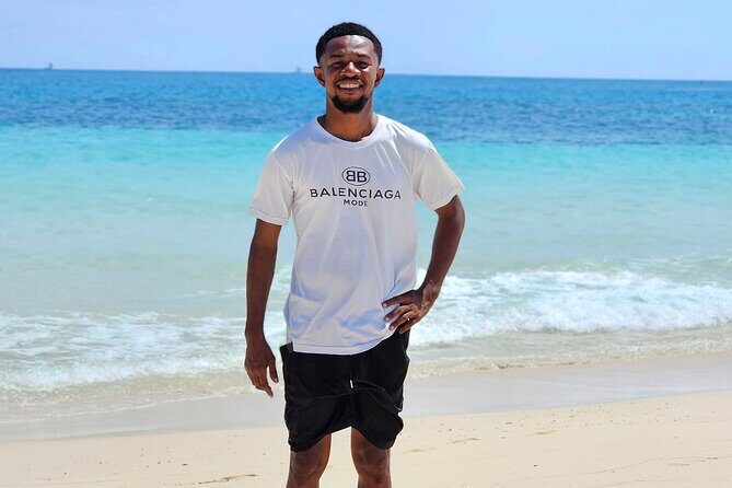 Full Day Private Safari Blue Ocean Trip with Lunch - Mangrove Lagoon Swimming: Calm Water and Photo-Friendly Views