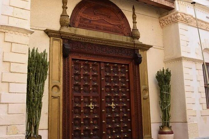 Guided Stone Town Tour In Zanzibar - Should you book this guided Stone Town tour?