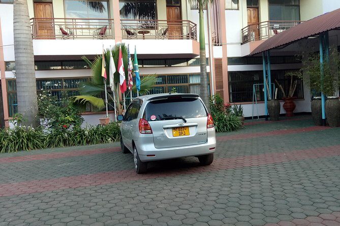 Kilimanjaro Airport Taxi - Air-conditioned comfort and safety that shows up in the details
