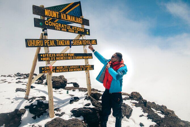 Kilimanjaro Private Climbing in 6 Days Marangu Route - Day 4: crossing the saddle to Kibo Hut before the summit night