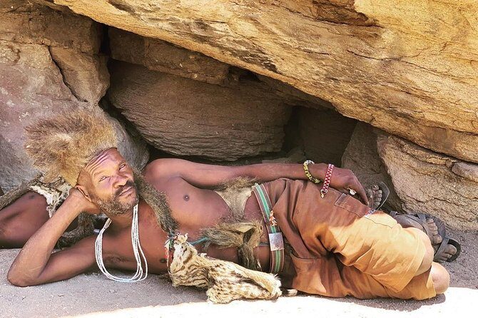 Lake Eyasi & Hadzabe tribe activities - Meeting the Hadzabe: language, hunting traditions, and dancing