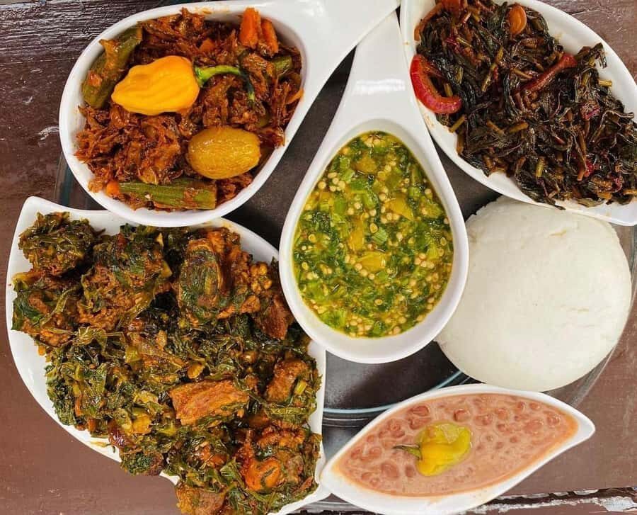Lunch Break, Mnemba Tour, Swim with Turtles, Kendwa Beach - Spice Farm lunch break: why the meal is part of the attraction