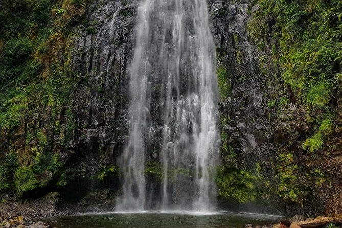 Materuni Waterfall and Coffee tour, Tanzania - The walk to Materuni Waterfall: moderate distance, real footing needs