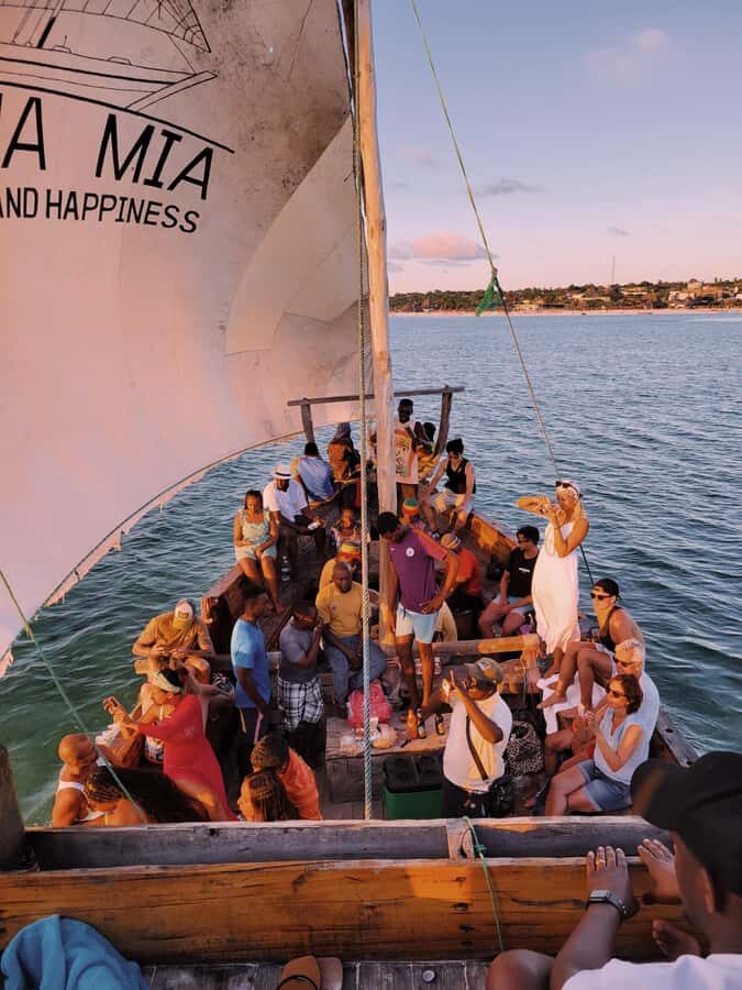 Nungwi: Dolphins,snokerlling &/or sunset cruising tour - From Nungwi to Kizimkazi: the dolphin hunt with a reality check