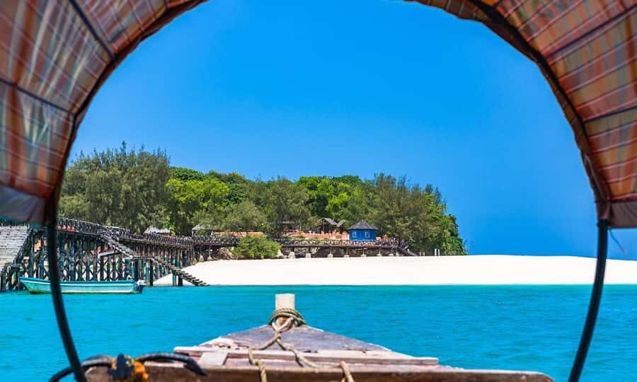 Prison island and Nakupenda sandbank - Quick hits