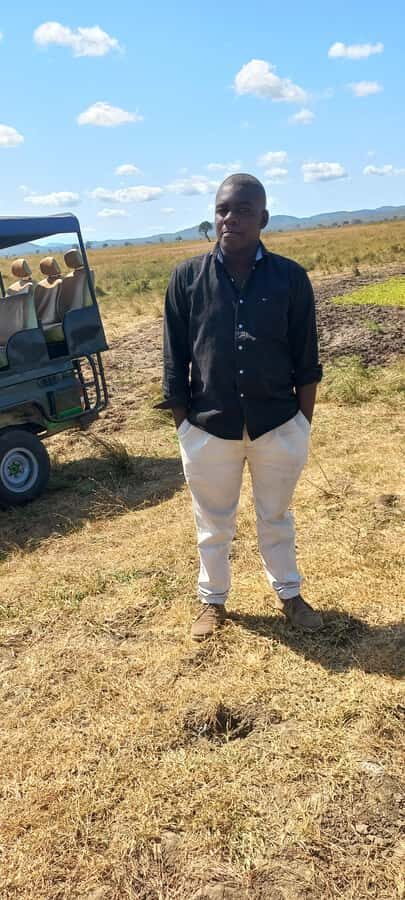 SAFARI WILDLIFE FROM ZANZIBAR TO MIKUMI 3 DAYS AND 2 NIGHTS - First Afternoon in Morogoro: Lodge Time and a Real Maasai Visit