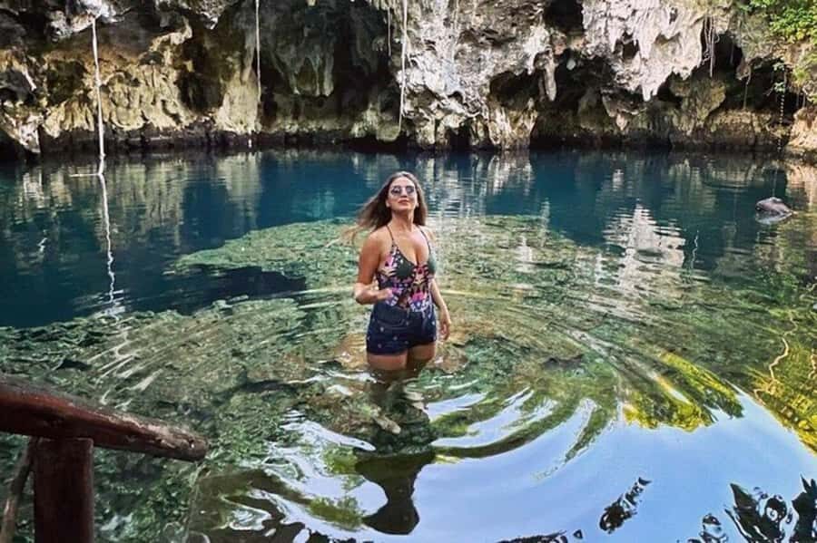 Salaam Cave Swimming & feeding Sea Turtles in Kizimkazi - The Wading Swim and Turtle Feeding: What Actually Happens in the Water