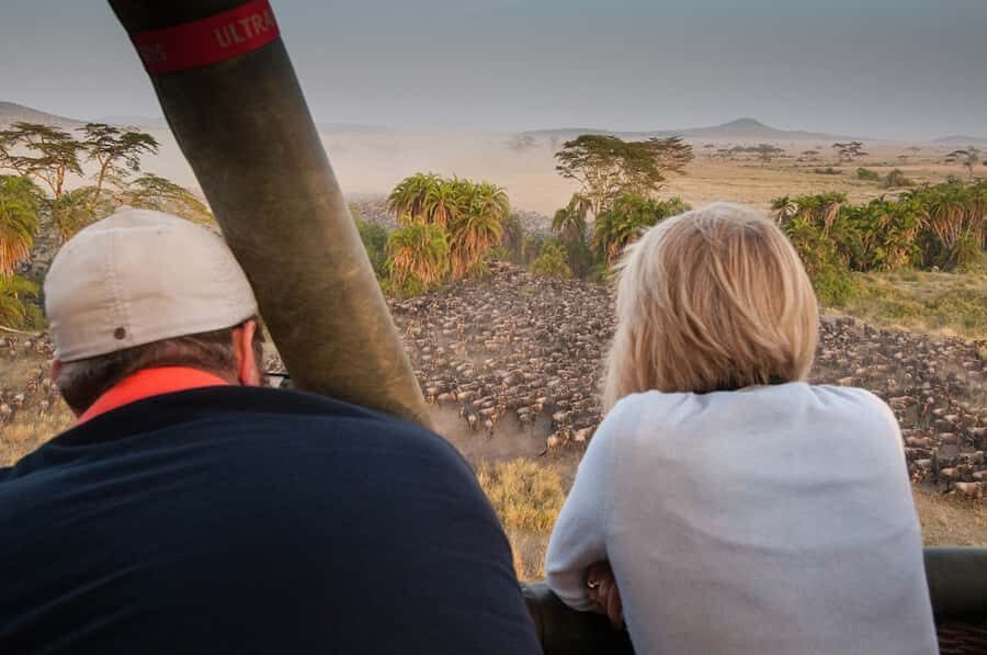 Serengeti National Park: Balloon Safari at Dawn - Landing, bubbly, and the acacia breakfast ceremony