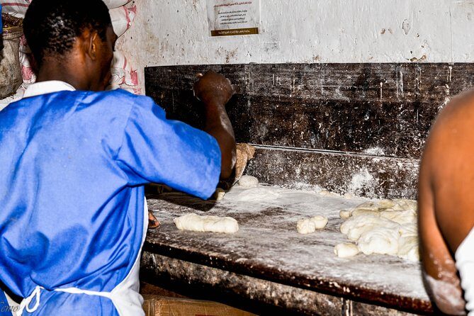 Stone Town Foodie Walk - What to wear and what to bring for an easy, respectful walk