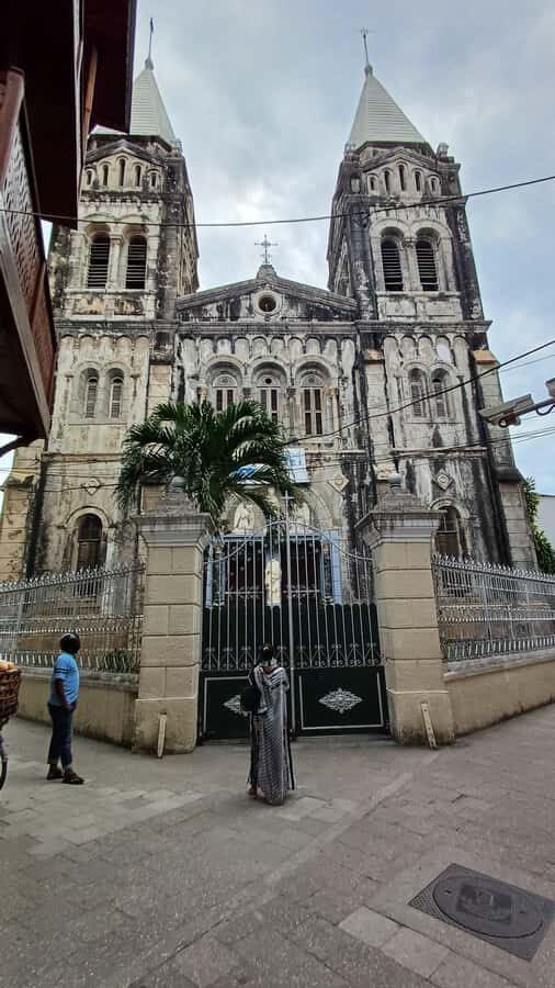 Stone Town Private Guided Walking Tour - Old Fort: a quick stop that sets the stage