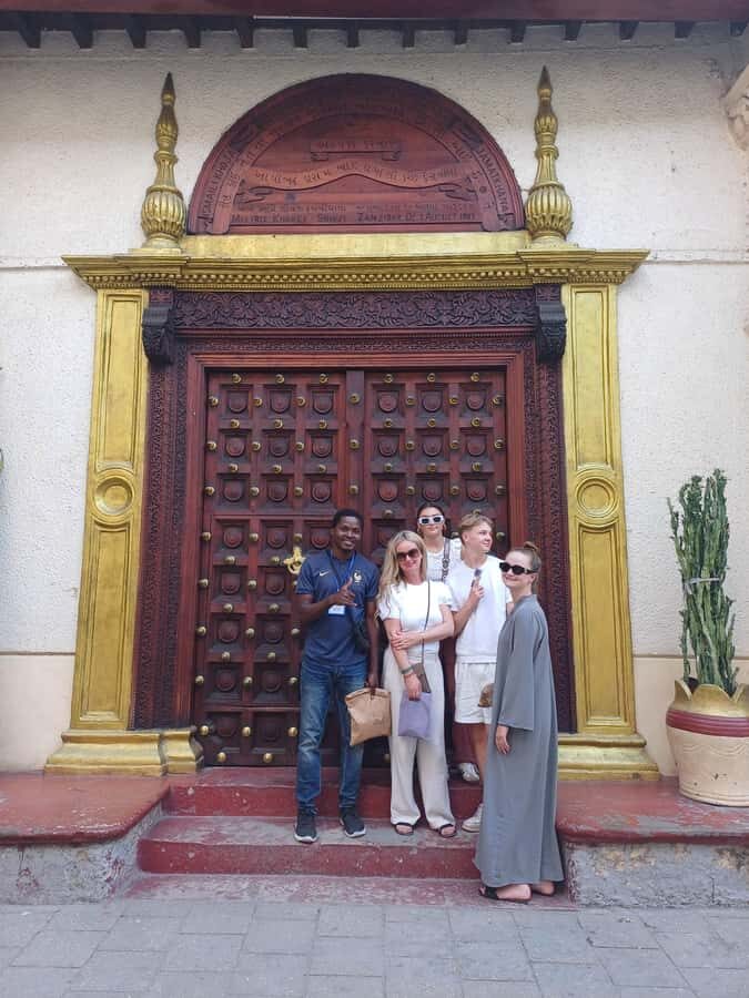 Stone Town Private Guided Walking Tour - Hassan’s Stone Town talk: history you can actually use