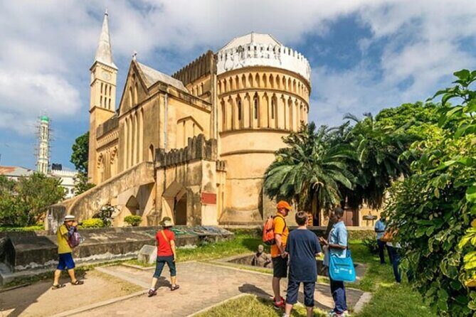 Stone Town & Spice Tour, Zanzibar secrets with Lunch - Zanzibar - Lunch With Real Spice Flavor: What Included Means for Your Day