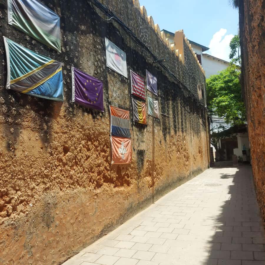 Stone town walking tour ( City tour) - Photo Tips and Shopping Timing: How to Enjoy It Without Losing the Group