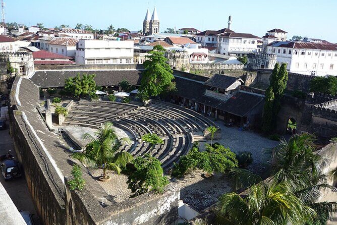 Stone Town walking tour, shopping, history and culture - Forodhani Garden and Jaws Corner: Where Stone Town Feels Alive