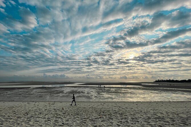 Sunrise Beach Walk with Picnic Breakfast Activity - Key Things I’d Watch For