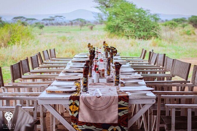 The Top Rated 6-Day Serengeti Budget Camping Safari in Tanzania - A budget camping safari built around the Great Migration in Serengeti