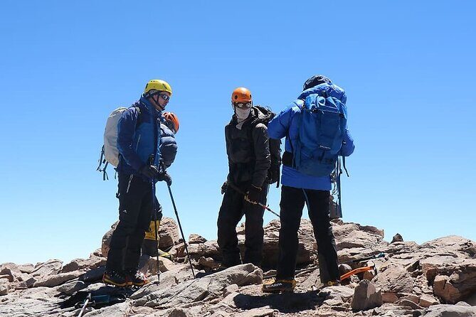 Top 5 Days Kilimanjaro Hiking | Climbing Tour by Marangu Route - Why the Marangu Route makes sense in 5 days