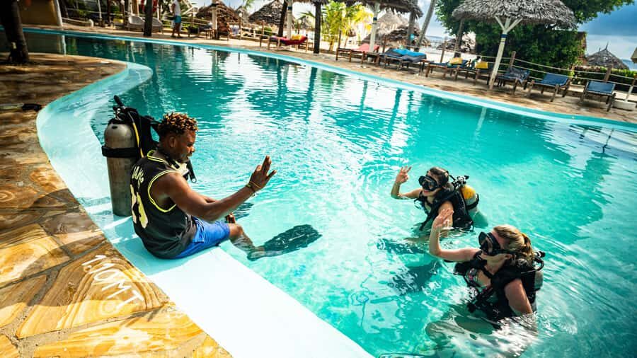 Zanzibar 1 Day Scuba Diving Course for Beginners with Lunch - Price and Value: Is $200 Reasonable for a 6-Hour Beginner Day?