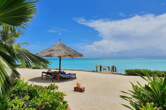 Zanzibar Beach Holiday Private Tour - Five Days Balancing Stone Town Culture with Ocean Time