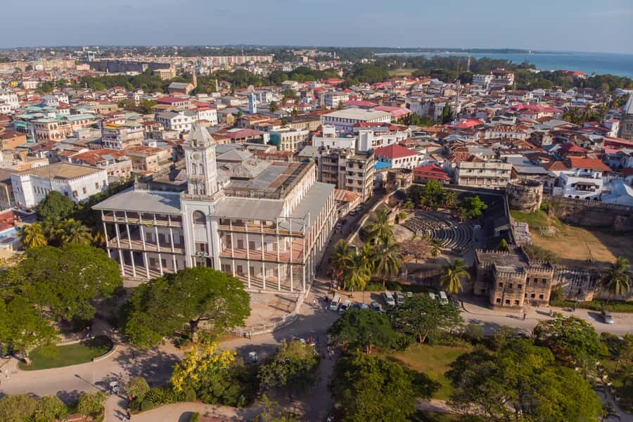 Zanzibar City: Guided Tour of the Stone Town District - Stone Town on foot: why this tour works in 3 hours
