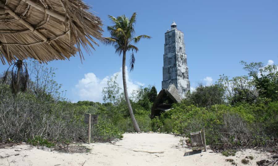 Zanzibar: Full-Day Protected Chumbe Island Tour w. Lunch - Getting to Chumbe: Old Fort pick-up and the boat transfer plan