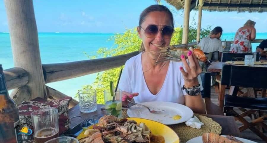 Zanzibar: Jozani Forest, Salaam Cave & The Rock Restaurant - FAQ