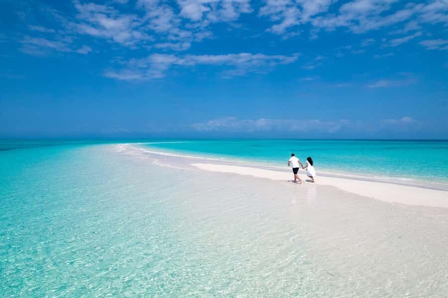 Zanzibar: Nakupenda Sandbank Day Trip with Snorkeling - Low-tide timing and what happens when the sandbank vanishes