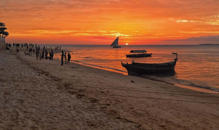 Zanzibar: Nungwi and Kendwa Sunset Dhow Cruise with Pickup - The Dhow Cruise: Sparkling Drinks and Sunset Views