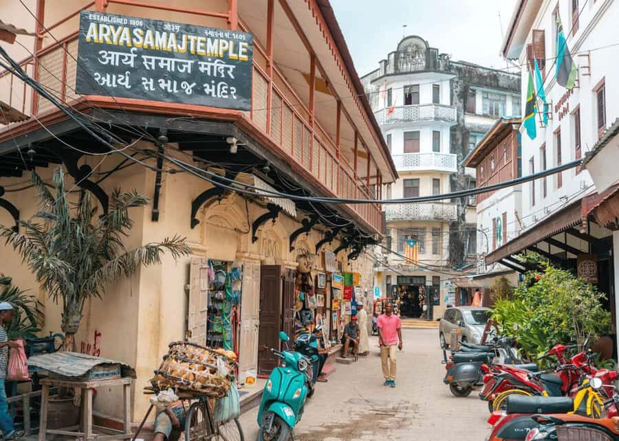 Zanzibar Prison Island , Stown Town & Nakupenda (Sandbank) - Should you book Zanzibar Prison Island, Nakupenda, and Stone Town?