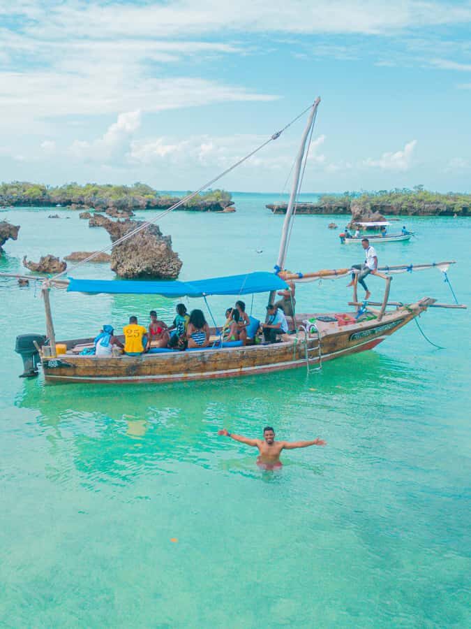 Zanzibar: Safari Blue Lagoon Trip with Snorkeling and Lunch - Kwale Sandbank: the white-sand photo moment that turns into real snorkeling time