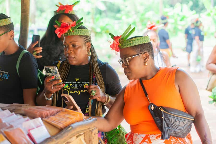 Zanzibar: Stone Town, Spice tour & Prison Island with Lunch - Timing, Group Size, and When the Heat Wins